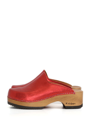 Zuecos de mujer para vestir en cuero floater rojo brillante, Kebba Clogs.