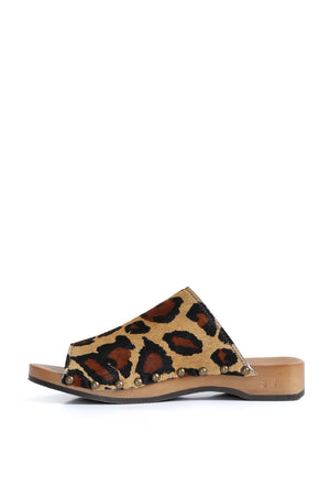 Zuecos de mujer para vestir Dolores pantera beige con planta anatómica 3,5 cm