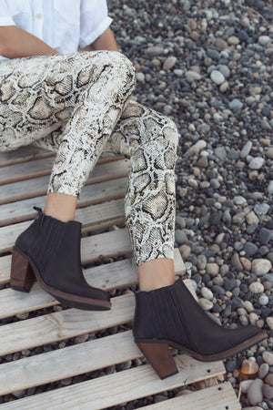 BOTIN MUJER - JACINTA JERONIMA GAUCHO NEGRO