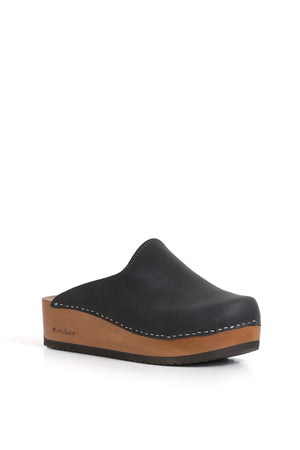 Zuecos de mujer Cloc West Negro, cuero 2.2 mm al corte sin forro con planta anatómica 5 cm, vista superior fondo blanco