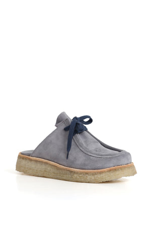 Par de mule renobuk perla, plataforma 2 cm y suela crepé, zuecos de mujer para vestir