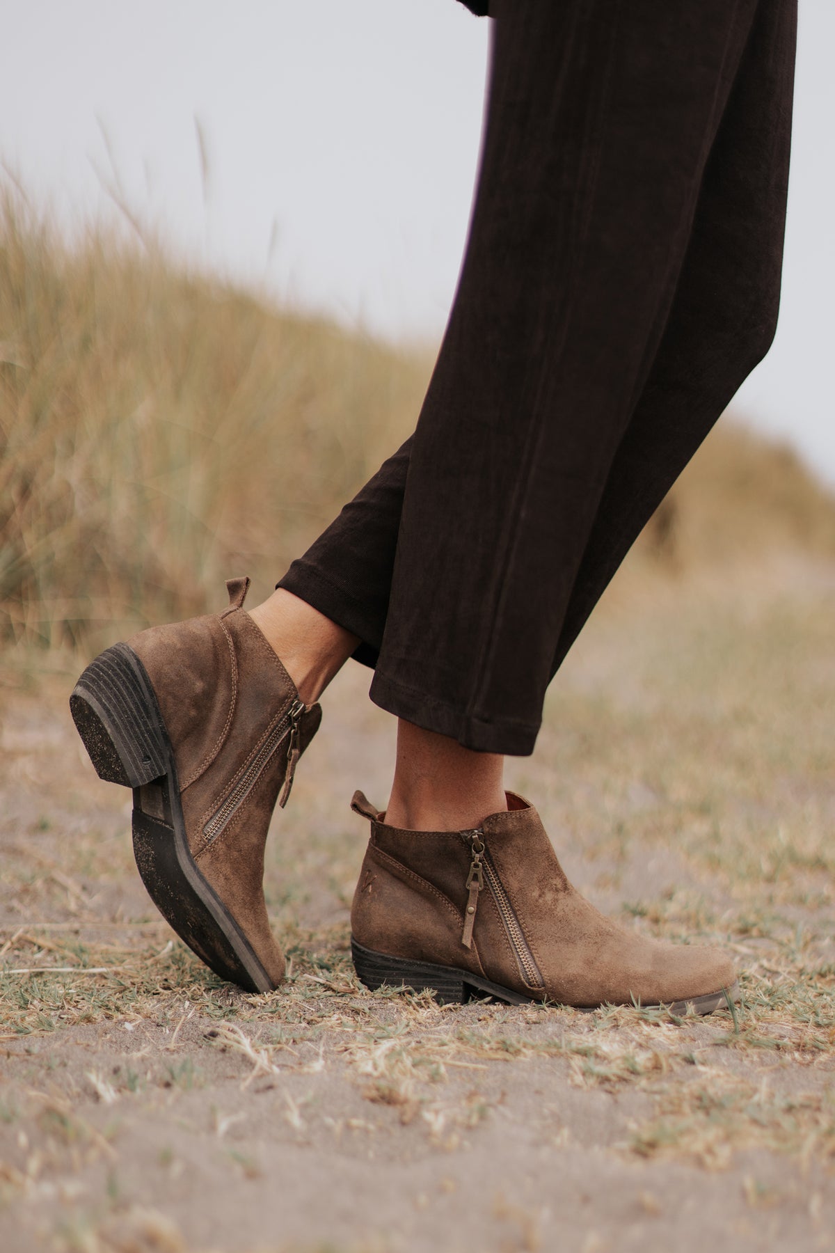 BOTIN MUJER - BERLIN ENRIQUE GEOLUX PLUTON