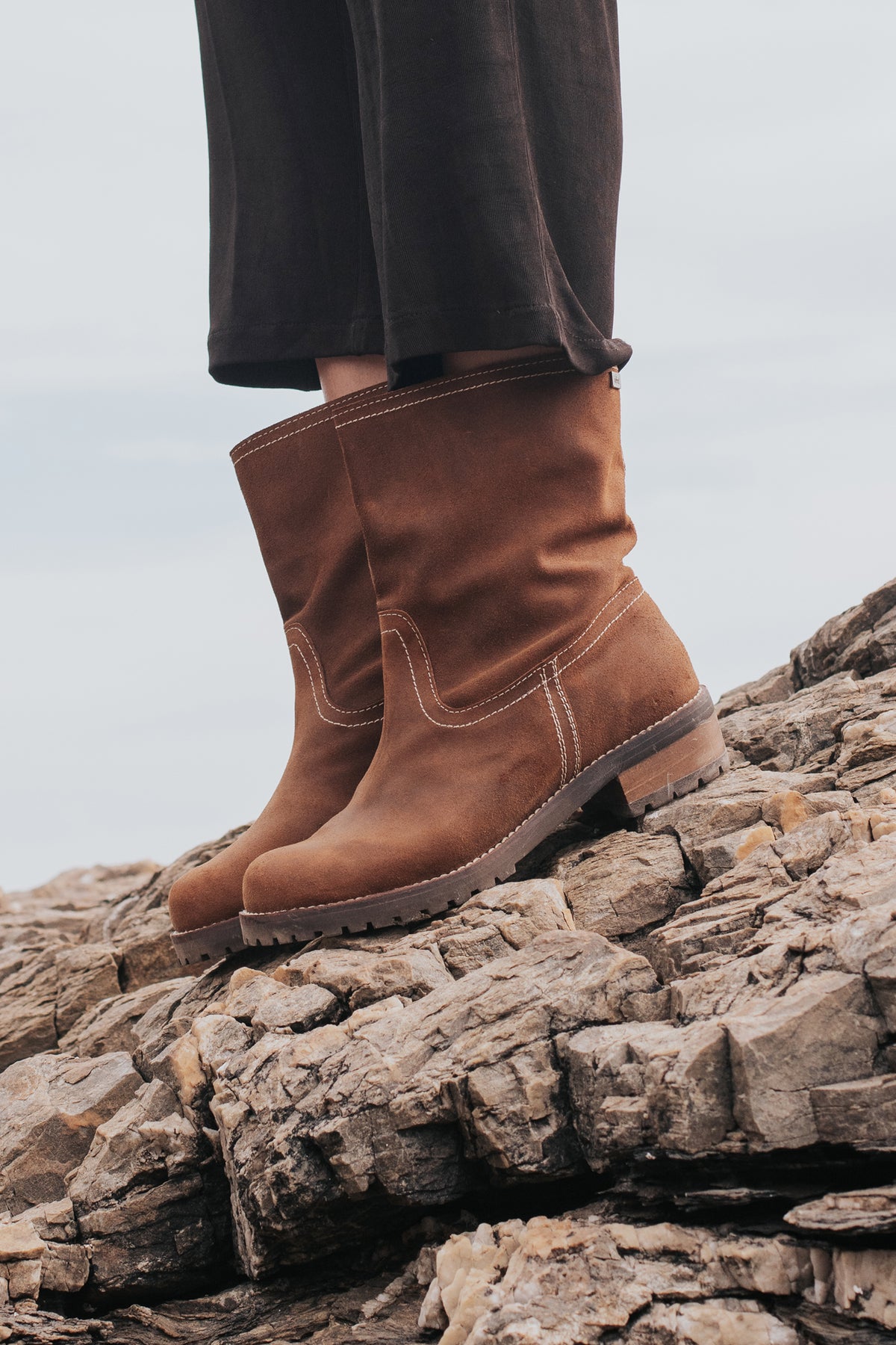 BOTOTO MUJER - DAMIANO RENOBUK TOSTADO