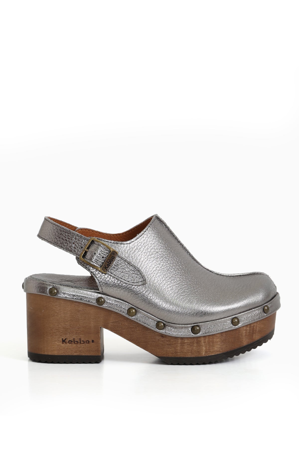 Zuecos Kebba oferta metálicos con plataforma media y acabado floater
