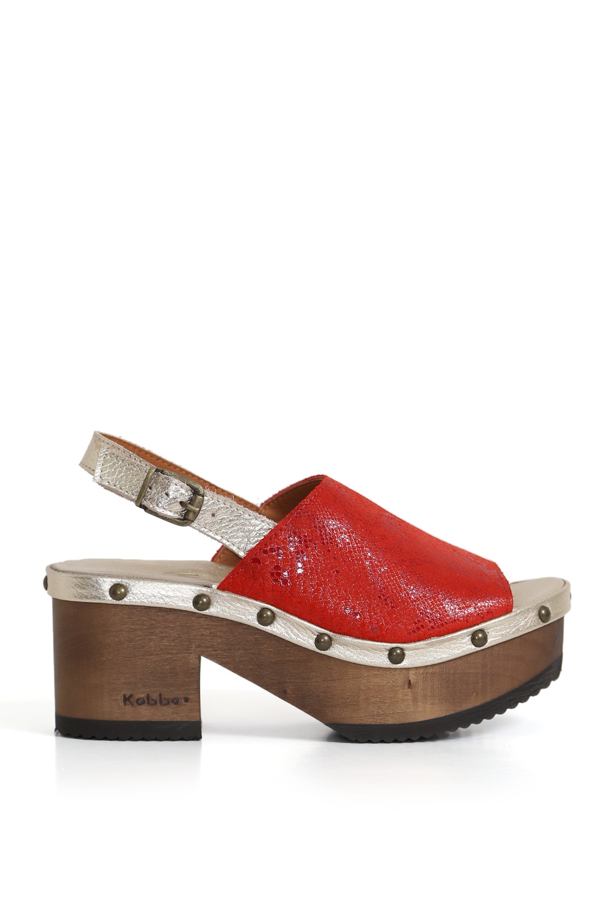 Zueco artesanal rojo cereza en cuero DFO con planta anatómica BUA 8 cm, zuecos de mujer para vestir cómodos.
