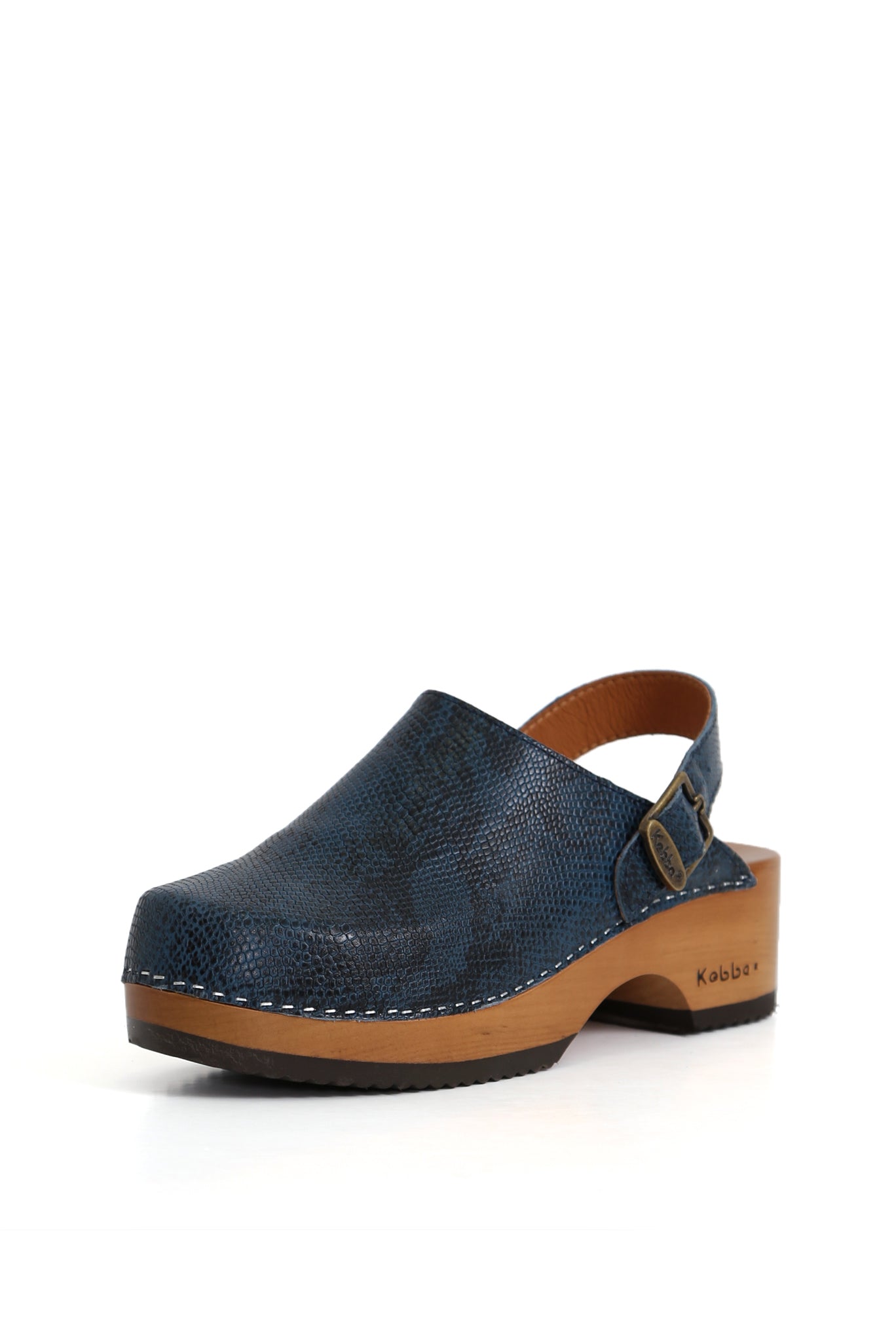 Zapatos anatómicos azules con detalle frontal y plataforma estable