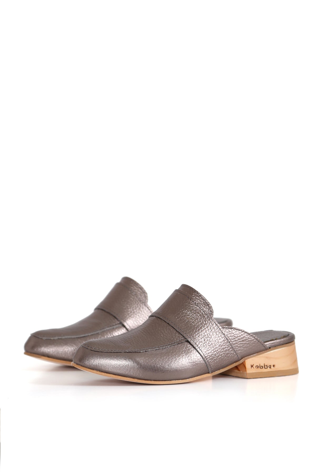 Zapatos anatómicos Kebba Andorra peltre, sandalia artesanal de cuero floater