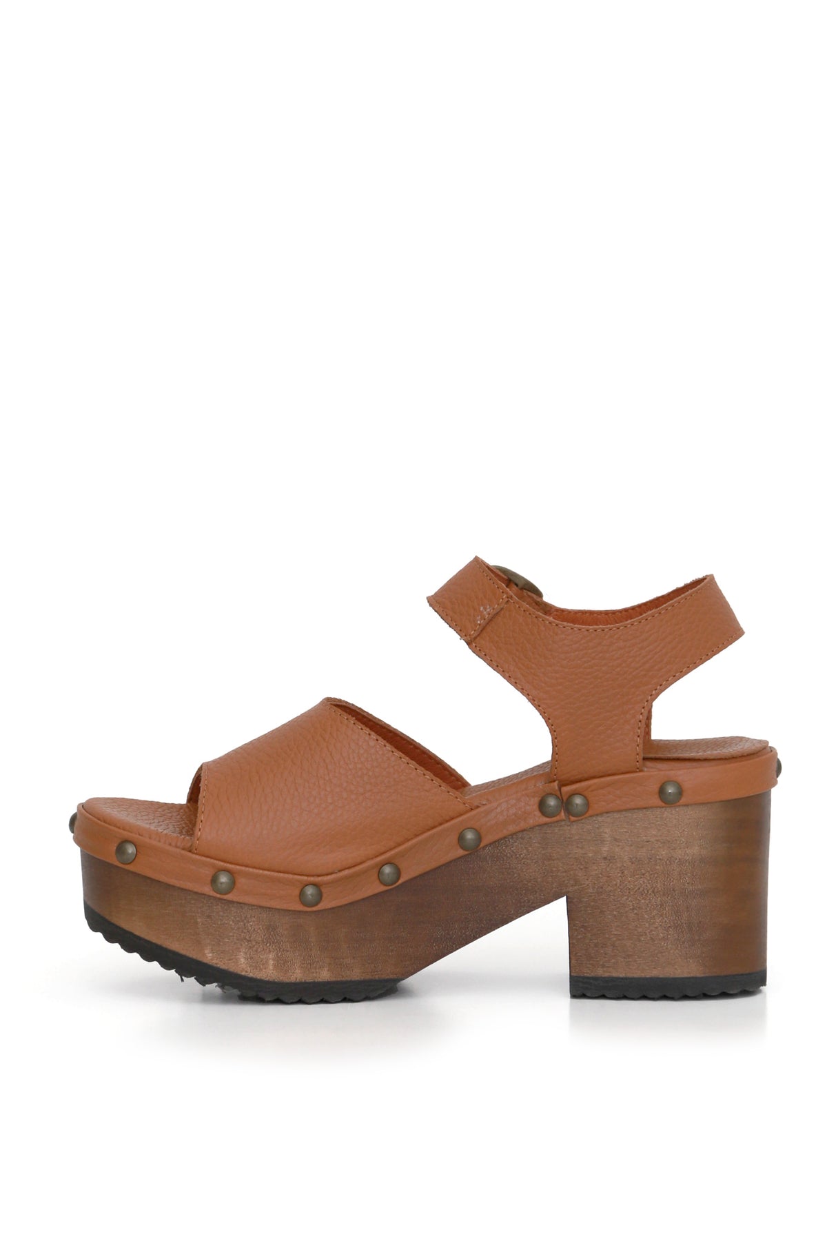 Sandalia artesanal Blanquita cuero floater beige con planta BUA 8 cm, zuecos de mujer para vestir