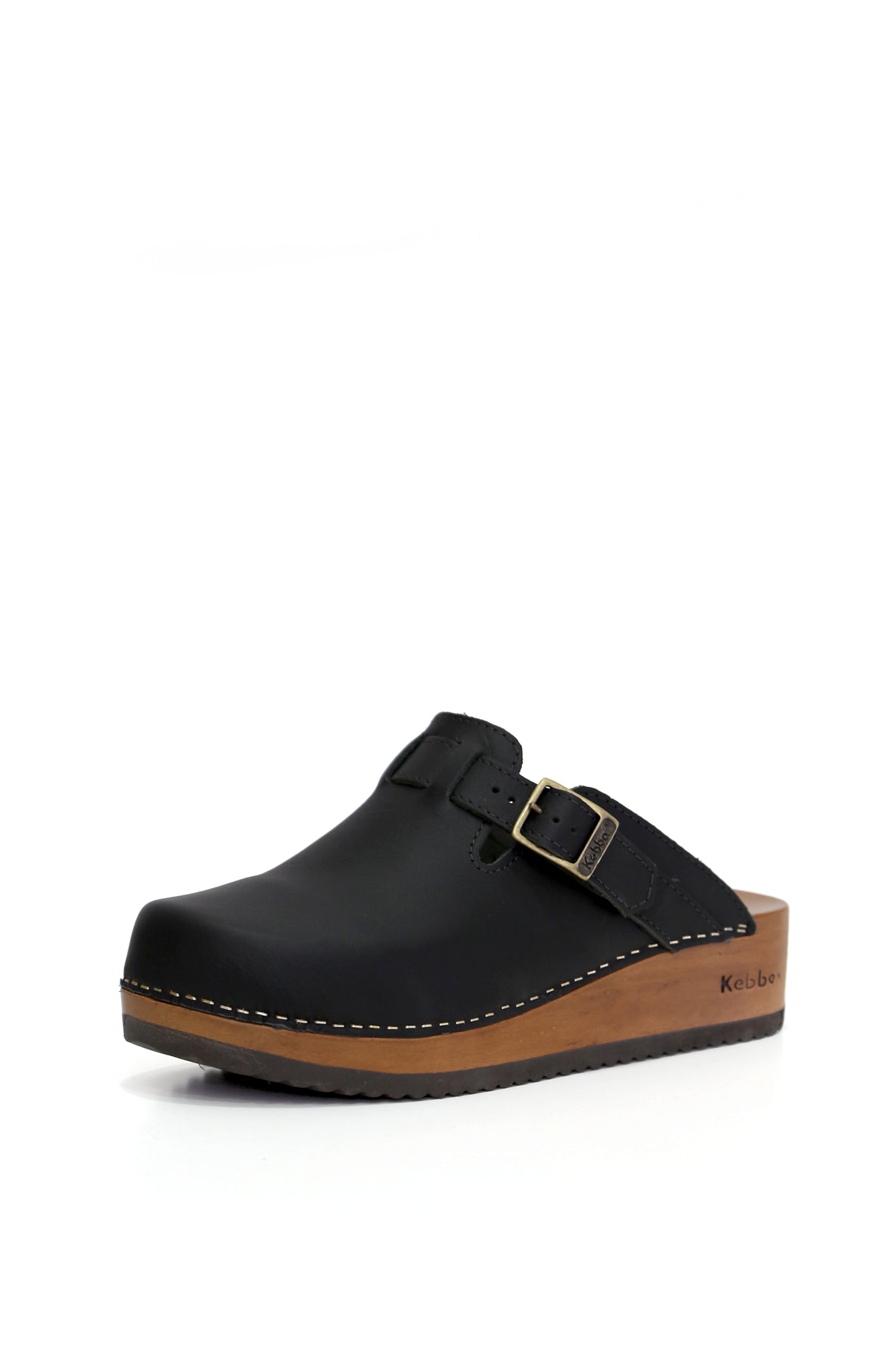 Riemen Náutico negro en cuero vacuno liso con planta anatómica de madera, zapatos anatómicos